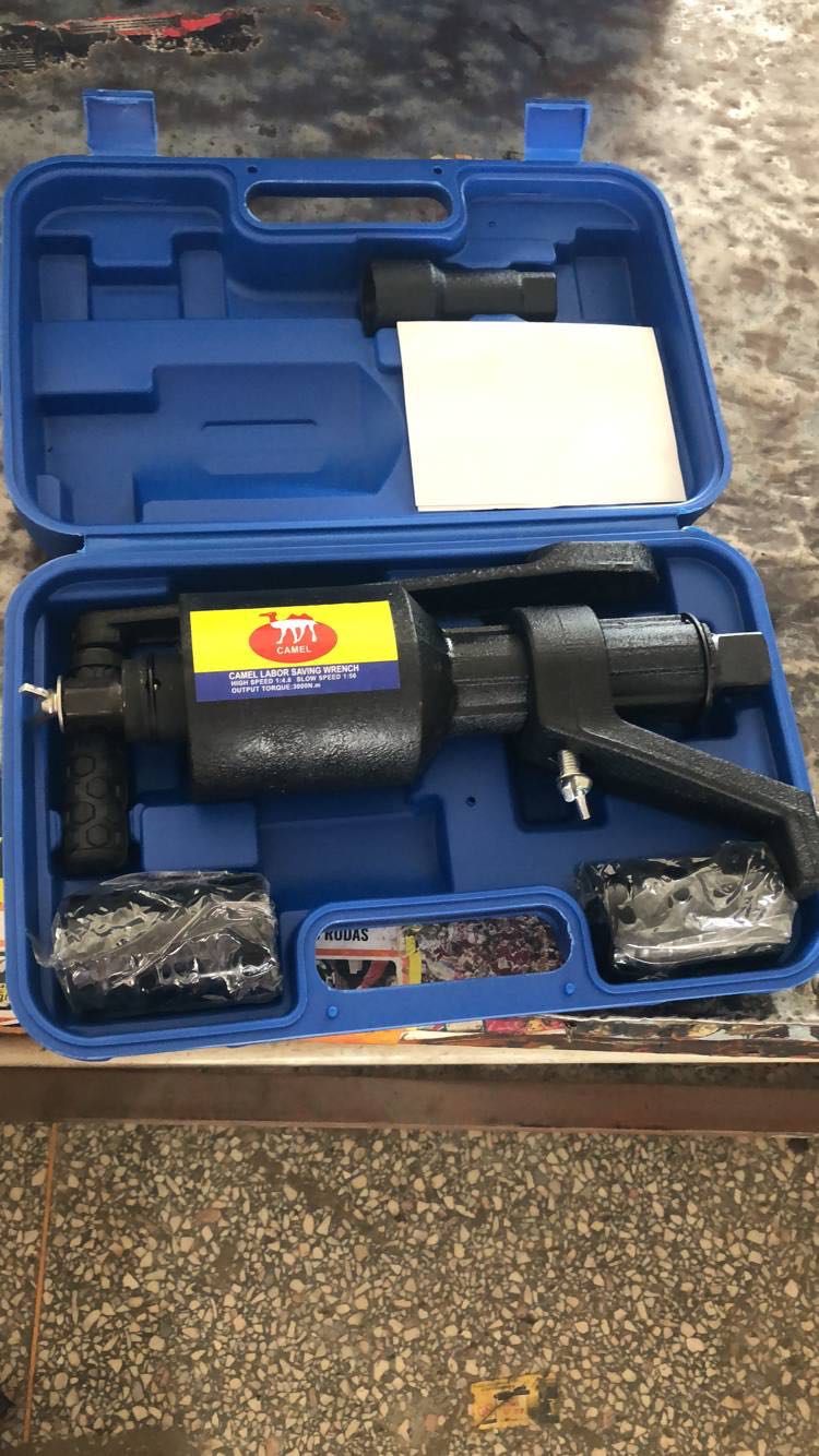 Adjustable Speed Wheel Wrench Quick Unloading Wheel Wrench Tire Unloading Tool