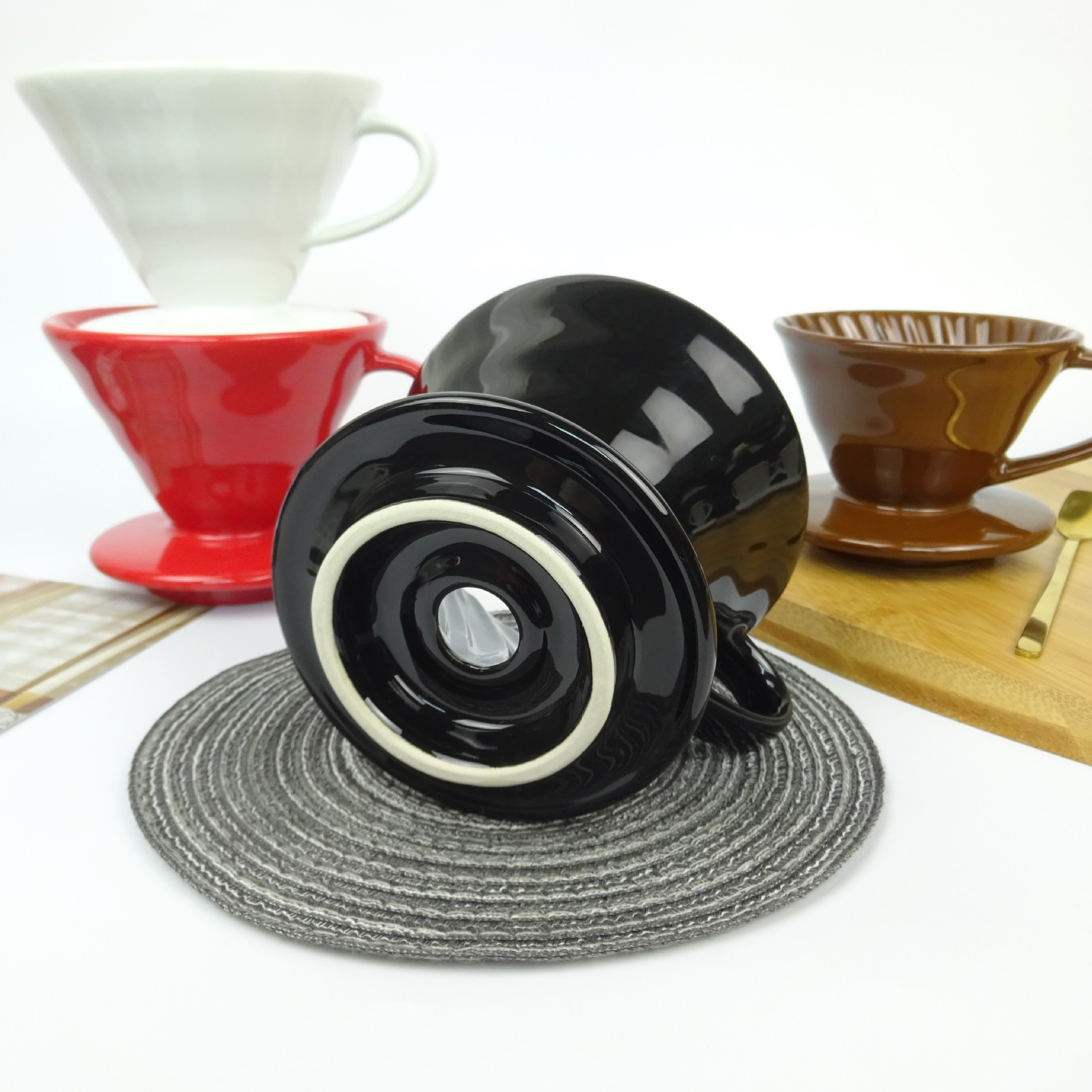 Creative Ceramic Coffee Funnel Filter Cup Cone Spiral Pattern Filter Drip Type Manual Filter Cup Coffee Appliance