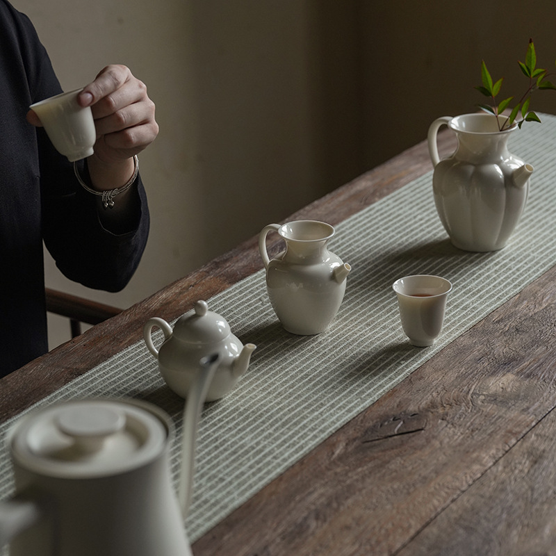 Gray PearShaped Pot Filter Ball Hole Teapot Apricot White Glaze Kung Fu Tea Set Tea Making Device Single Teapot