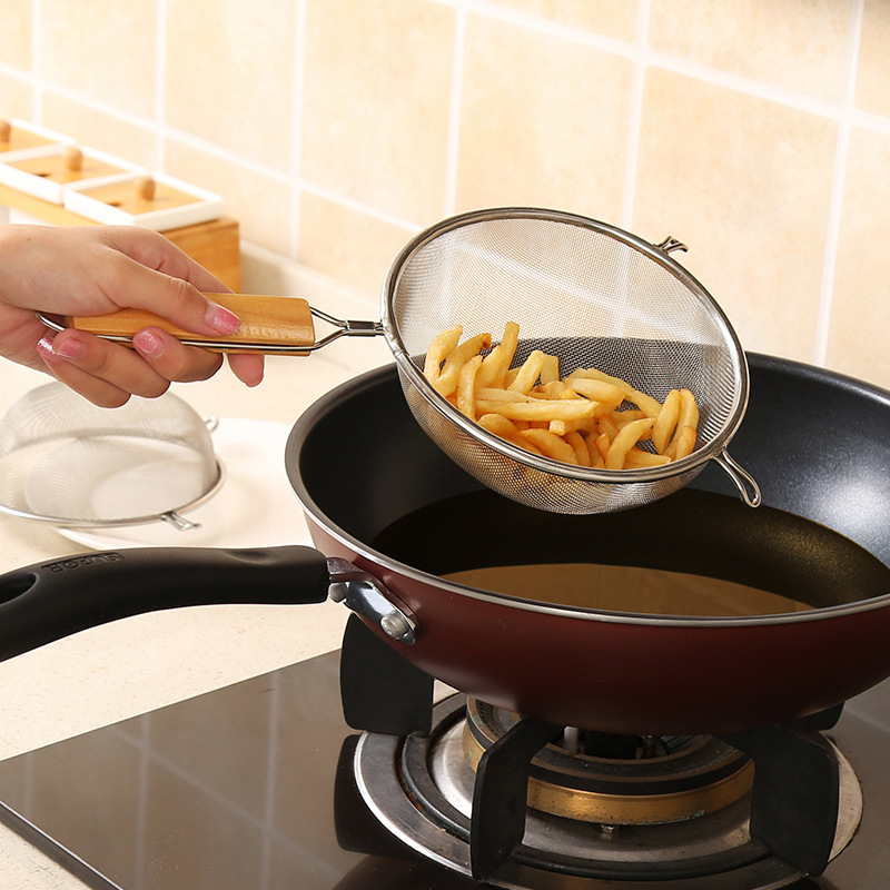 Large stainless steel strainer wooden handle double ears Fried oil filter run household kitchen run noodles run