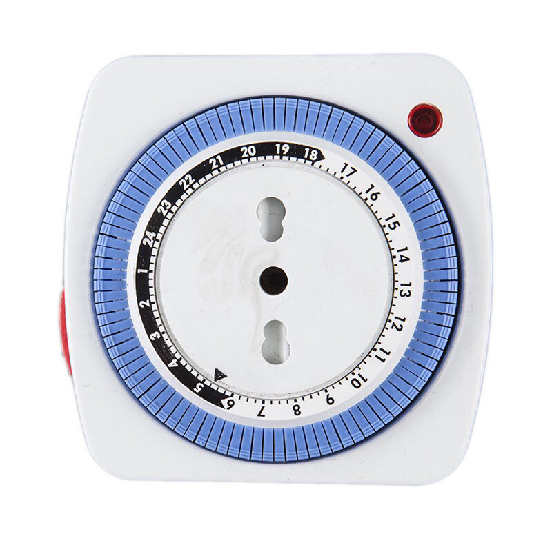 Italian Mechanical Timer Socket Mobile Phone Automatic Power off Household Smart Timer Switch Socket
