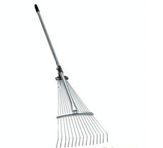Garden rake telescopic rake rake galvanized plastic buckle factory direct