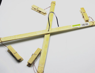 Bamboo clip 4 heads Bamboo drying clip towel clip tie clip 38 cm trousers rack sheet drying rack 2 yuan supermarket