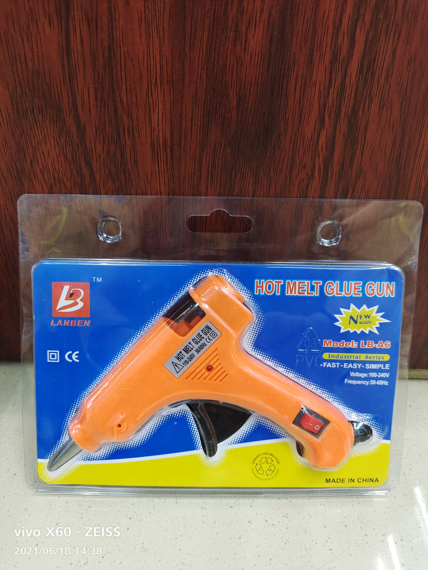 Factory Direct Sales Hot Melt Glue Gun Classic Creative Durable 20W Glue Gun