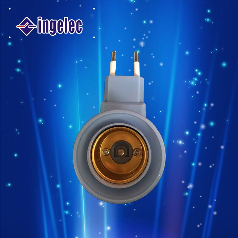 Wholesale E27 Lamp Holder with Switch Plastic Lamp Holder E27 Energy Saving Bulb Screw Joint