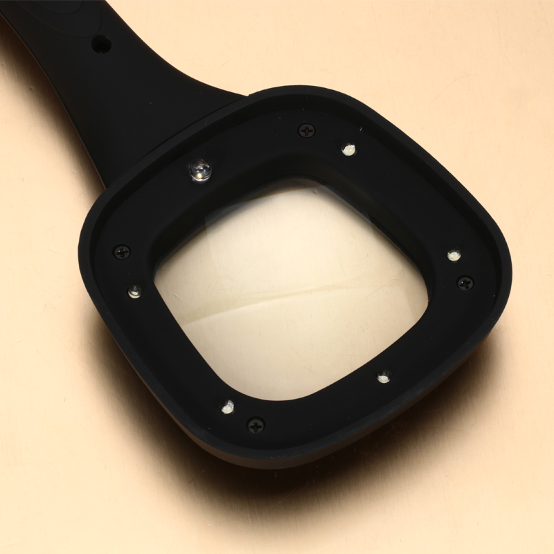 the magnifier with 6 led lights the lens has been expanded the lights can be used to distinguish