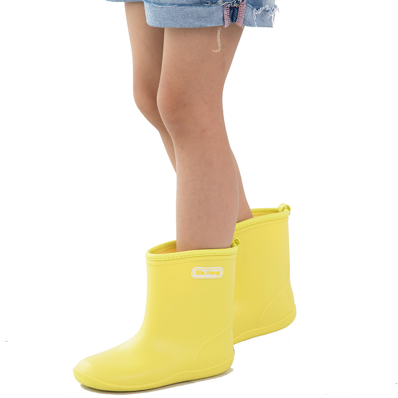 Japanese Children&#039;s Rain Boots Boys Baby Rain Shoes Girls Rain Rubber Boots Children Children Shoe Cover Lightweight Non-Slip Spring and Summer