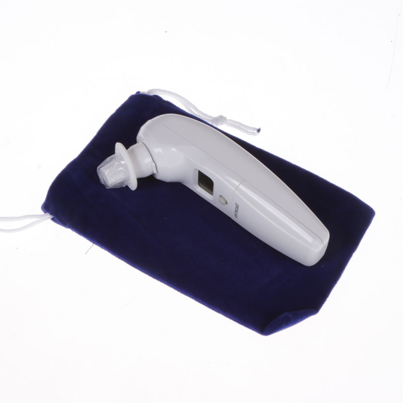 Infrared ear thermometer