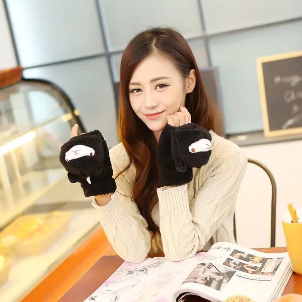 Gloves winter women&#039;s grass dirt horse half finger flip alpaca wool Korean version thickened warm cartoon Gloves