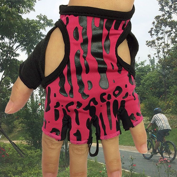 Exclusive for Cross-Border Women&#039;s Leopard-Print Iron Gloves Goddess Fingerless Fitness Training Half-Finger Gloves for Riding Ladies