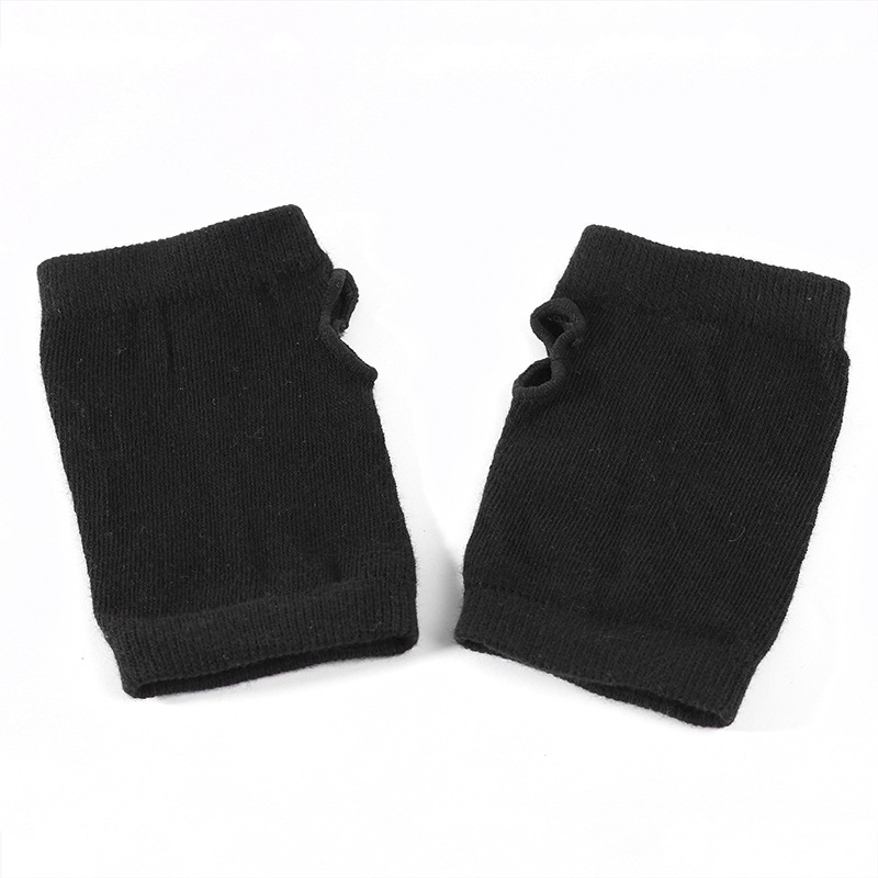 New black gloves for men and women half finger knitting gloves manufacturers direct wholesale.