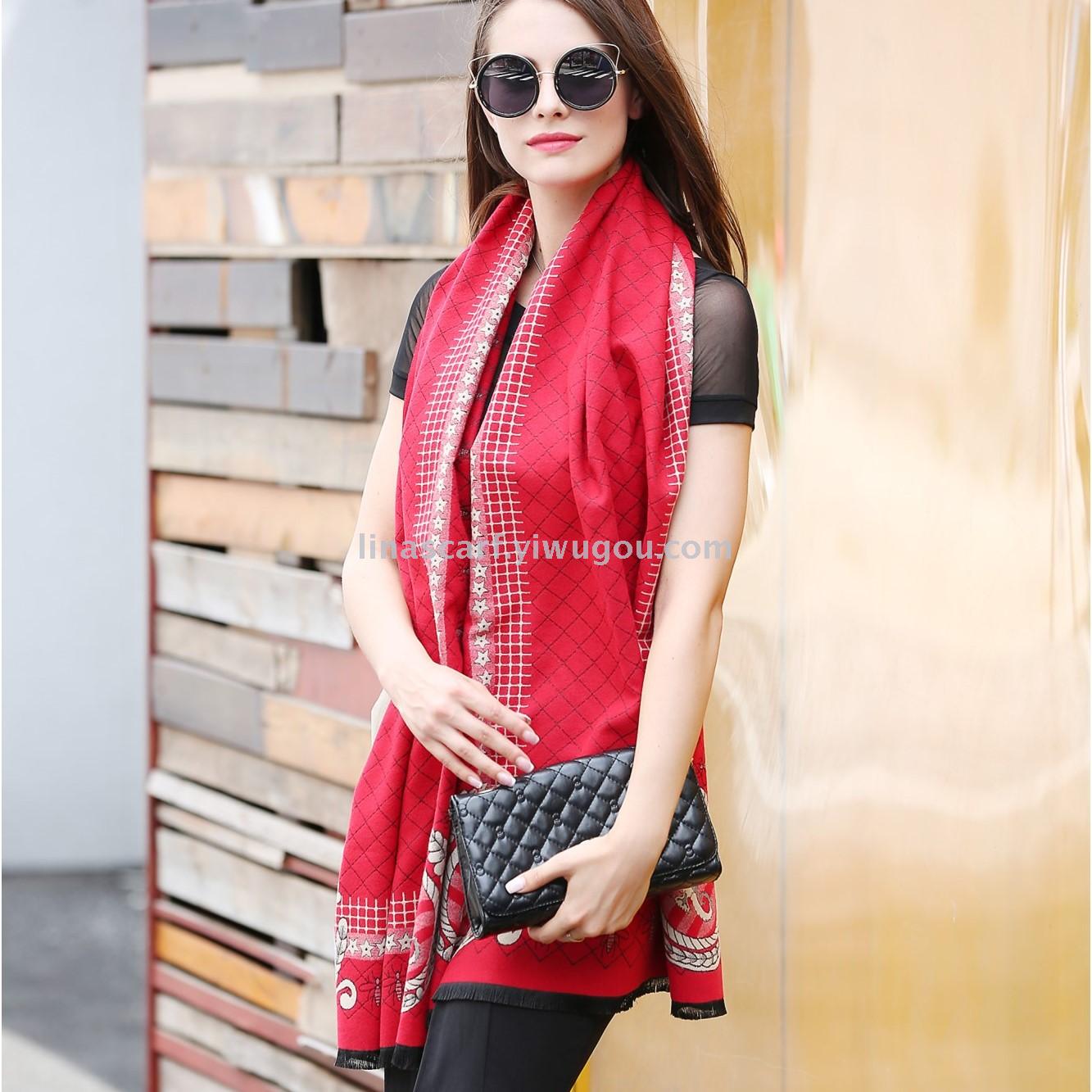 Ethnic Style Jacquard Scarf Seahorse Pattern Loose Beard Warm Shawl