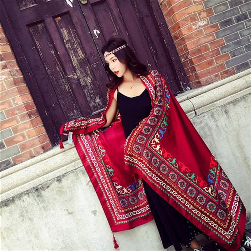2018 Bohemian Ethnic Style Women&#039;s Travel Photography Beach Towel Variety Scarf Air Conditioning Shawl Dual-Use