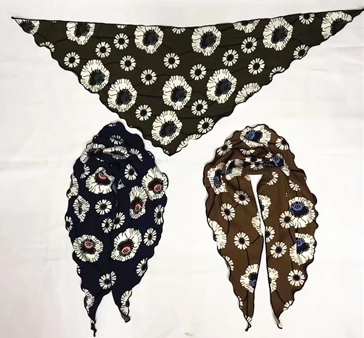 TR cotton and hemp circle wave lace triangle scarf women&#039;s Korean version of the scarf new spring and summer 2018