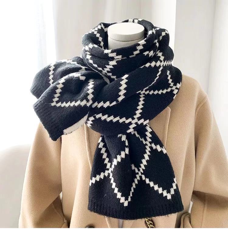 Warm Lengthen and Thicken Double-Sided Rhombus Jacquard Wool Knitted Scarf Wholesale Factory in Stock Knitting Scarf