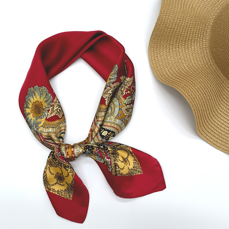 2021 New Plant Flower Printing Imitated Silk Scarves Soft 70 Small Square Towel Spring and Autumn Scarf Scarf Scarf