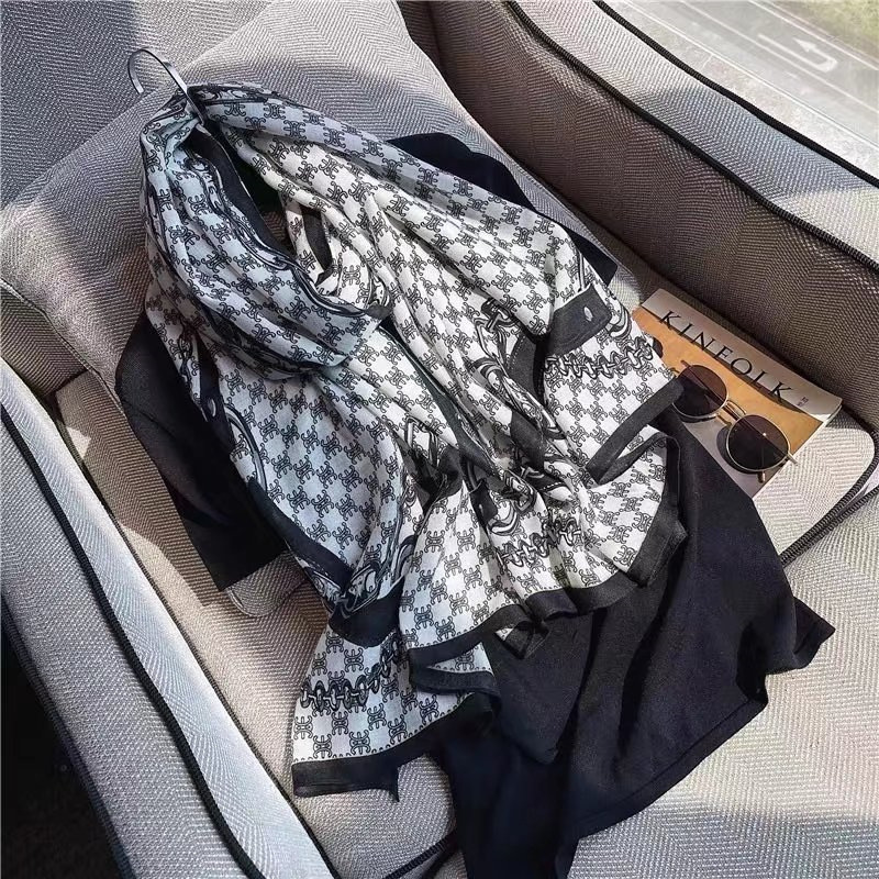2021 Cotton and Linen Scarf Women&#039;s European and American Elegant New All-Matching Warm Letters Cotton Linen Scarves