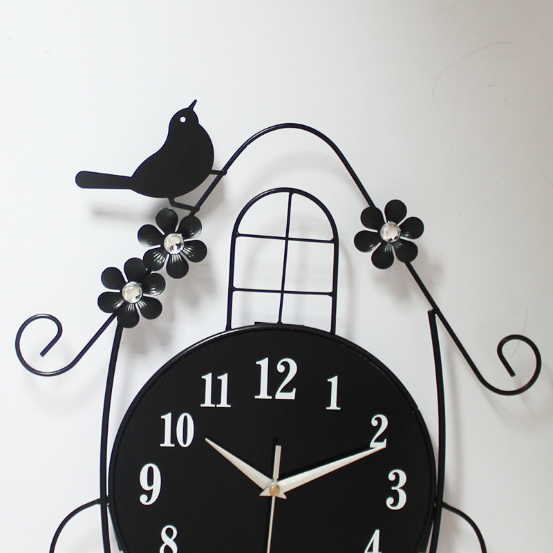 One Red Modern Decoration Swing Wall Clock Pocket Watch Personality Clock Living Room Creative Clocks Quartz Clock Clock Clock