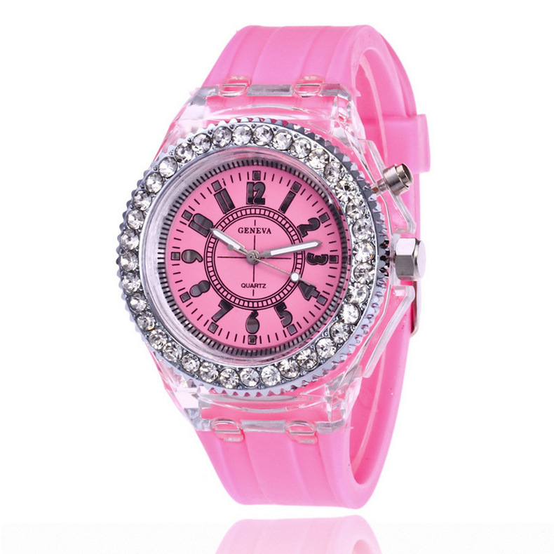 Silicone Watch Whole Women&#039;s Fashion Watch Student Watch Flashing Light Led Diamond Foreign Trade Popular Style Watch