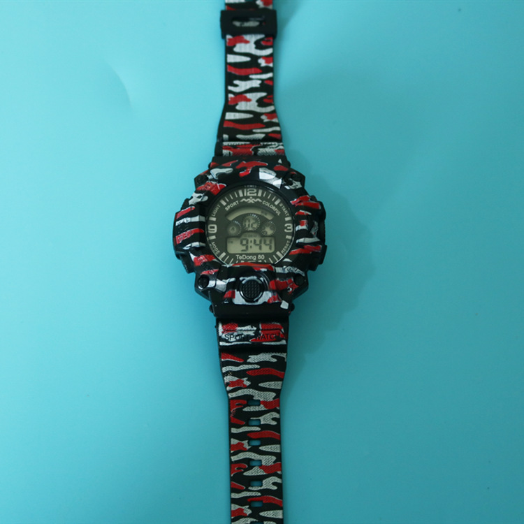 Camouflage Strap Student Multi-Functional Electronic Sports Watch Fashion Men&#039;s Round Large Dial Life Waterproof Watch