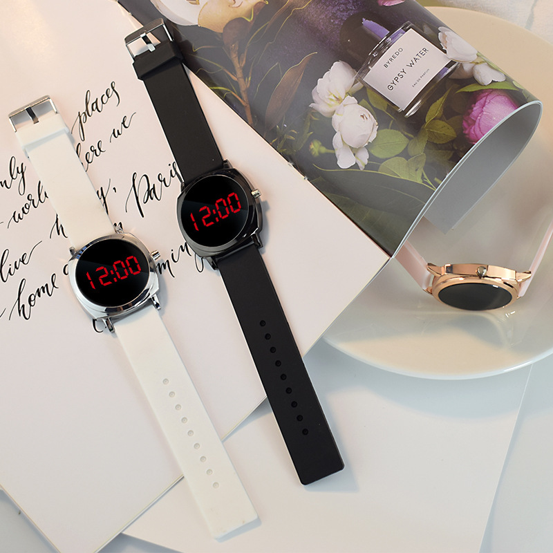 2021 Foreign Trade Popular Style Watch Female Student Children&#039;s Alloy Watch Korean Style Simple and Casual LED Electronic Watch Sports