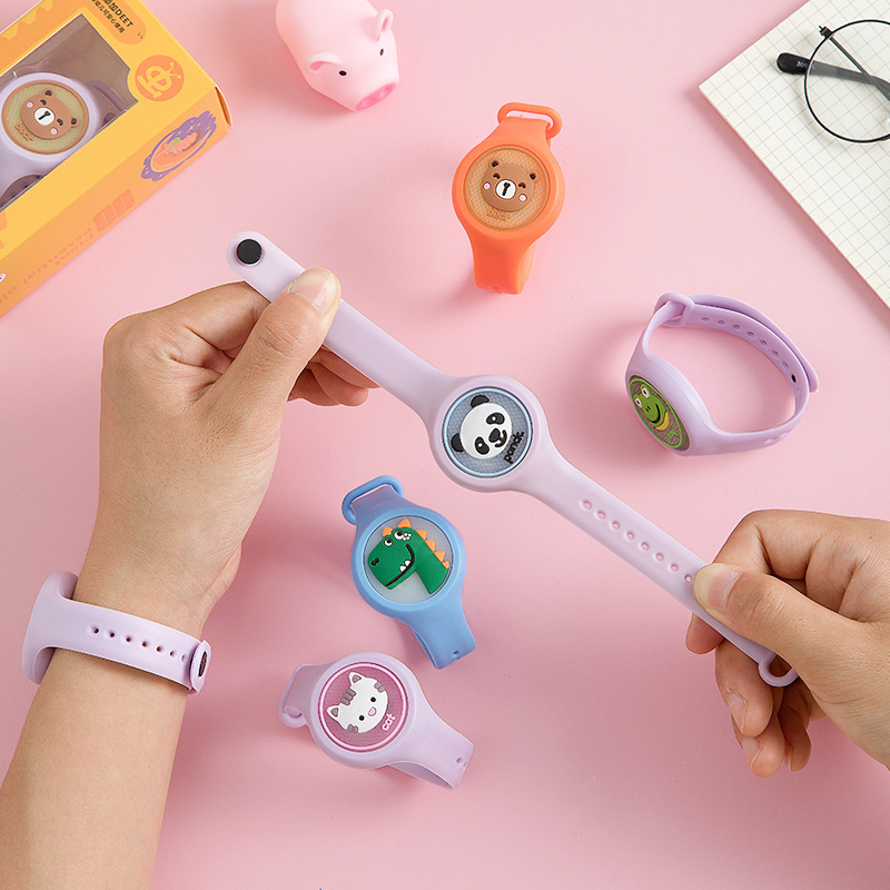 Luminous AntiMosquito Bracelet Watch Children Mosquito Repellent Baby Baby Portable Outdoor Adult Luminous Flash Cartoon