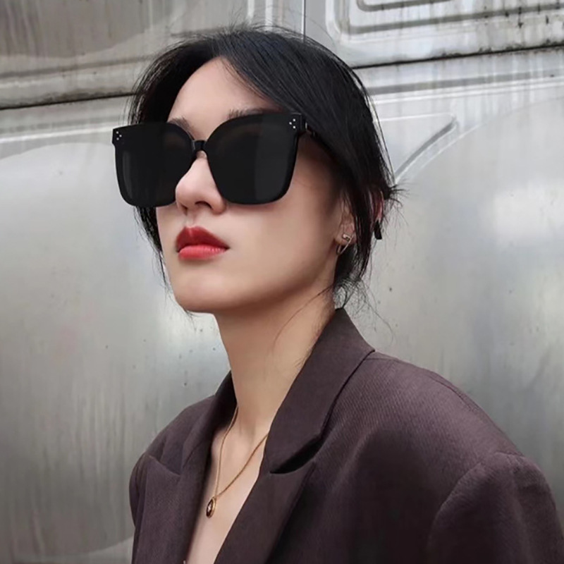 Live Broadcast Supply 2021 Popular Models Internet-Famous Sunglasses Female Star Same Product Korean Sunglasses UV Protection GM New