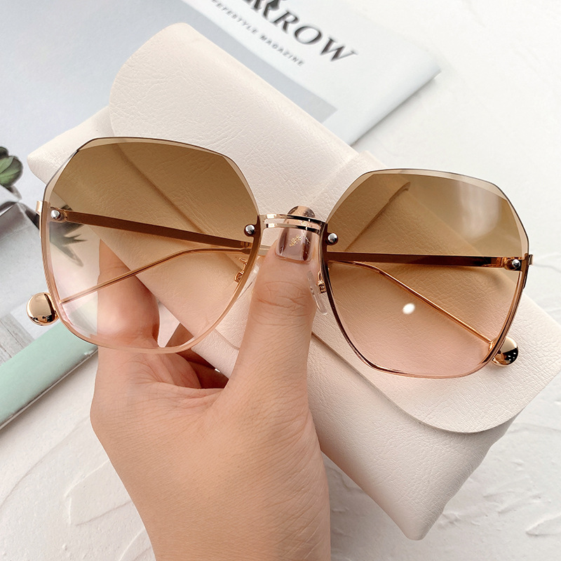 2021 New Style Irregular Polygon Sunglasses Gradient Rimless