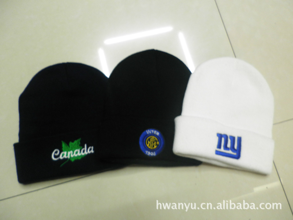 Factory Direct Sales High Quality Monochrome Hip Hop Knitted Hat Embroidered Knitted Hat Knitted Hat Monochrome Flanging Knitted Hat Factory Wholesale