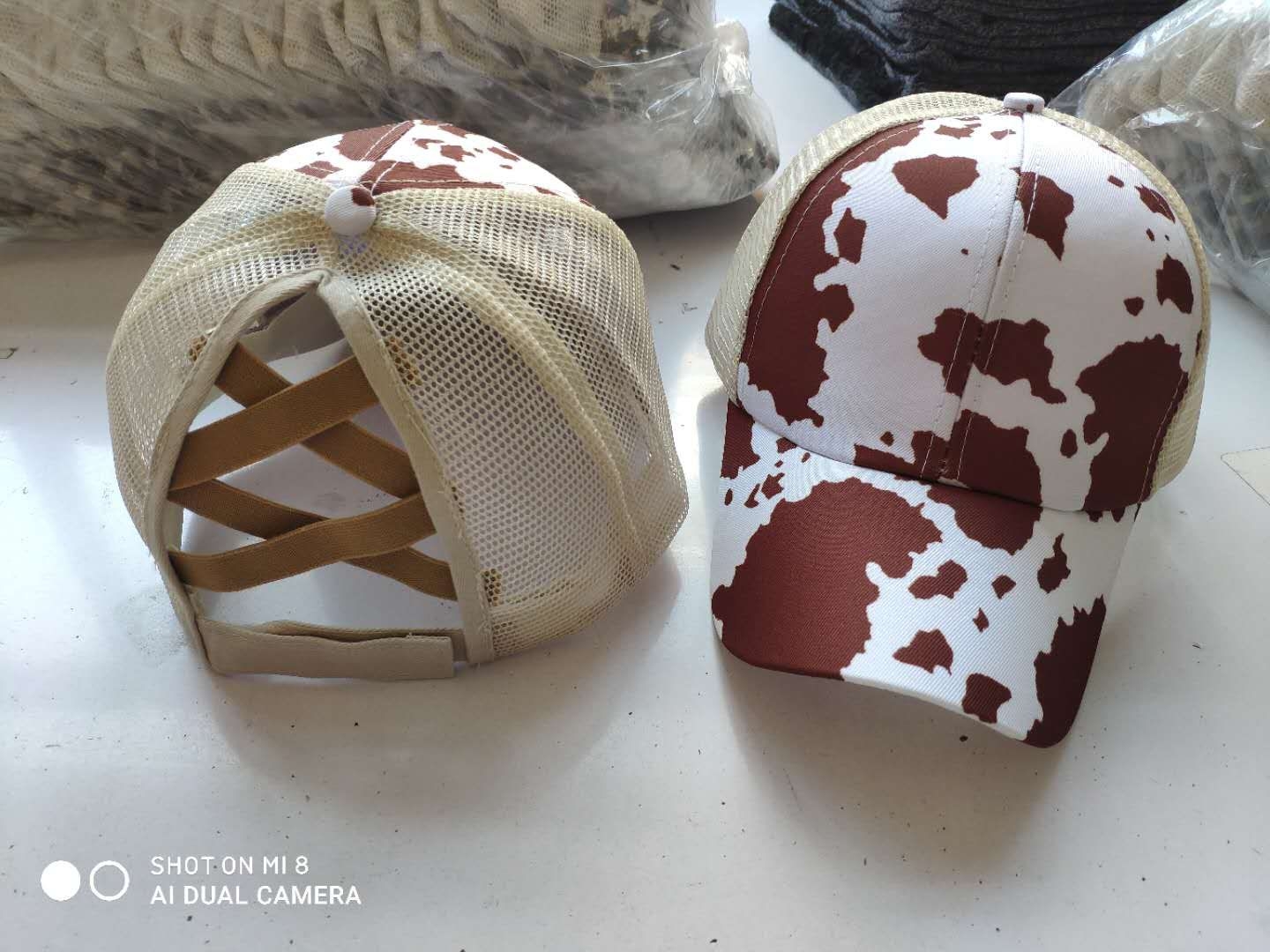 Baseball Cap Diamond Chrysanthemum Special Cross Mesh Cap