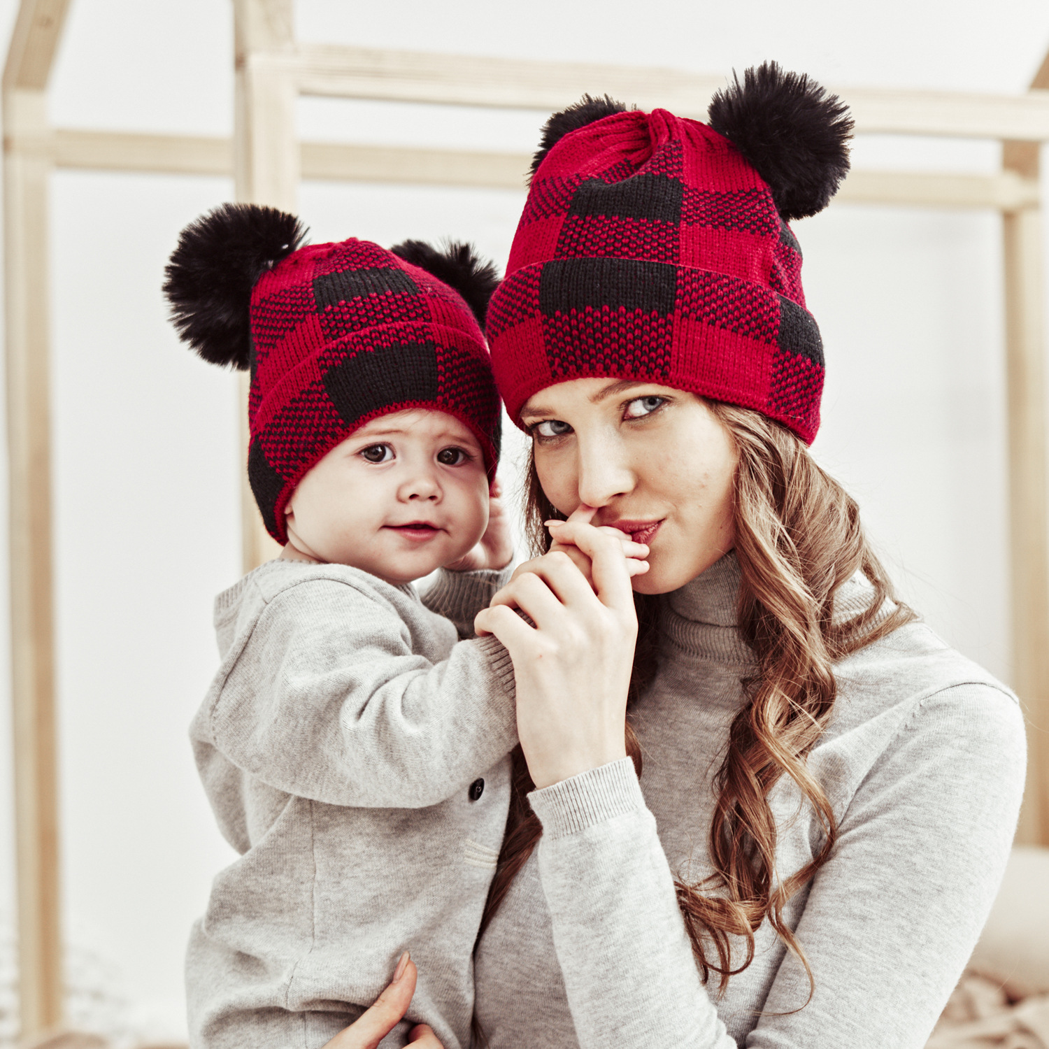 New Products in Stock Autumn and Winter Fur Ball Parent-Child Knitted Hat Factory Wholesale Fur cap