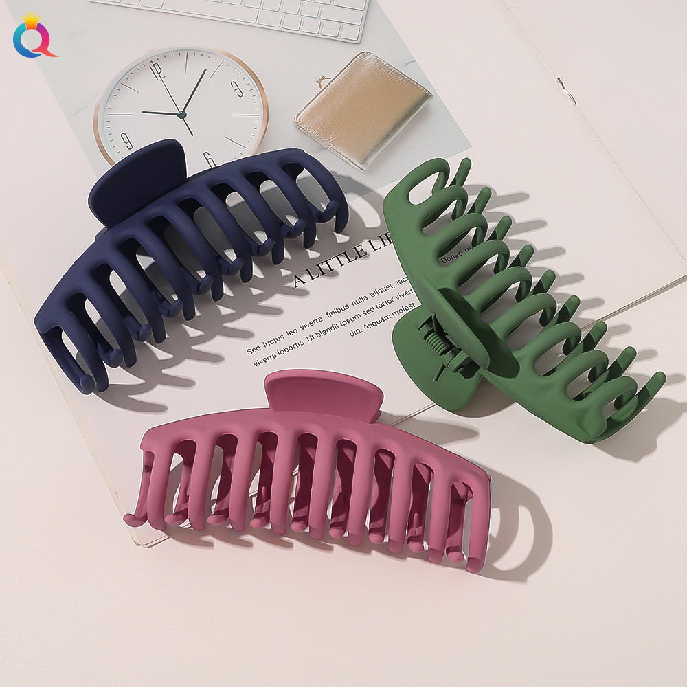  Internet Influencer Hair Clip Frosted Updo Big Hairpin Grip Bath Hair Claws Large Shark Clip Female Claw Hairpin
