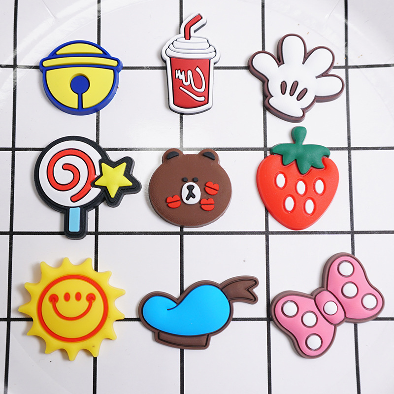 Small Fruit Strawberry Children&#039;s Hairpin Flower Ornaments Accessories Soft Rubber Cartoon Patch Phone Case PVC Brooch