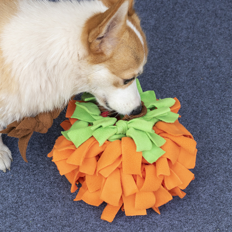 Factory Hot Selling Pumpkin Hollow-out Sniffing Ball Consume Physical Strength Slow Food Educational Rubber Bite-Resistant Food Hiding Toys