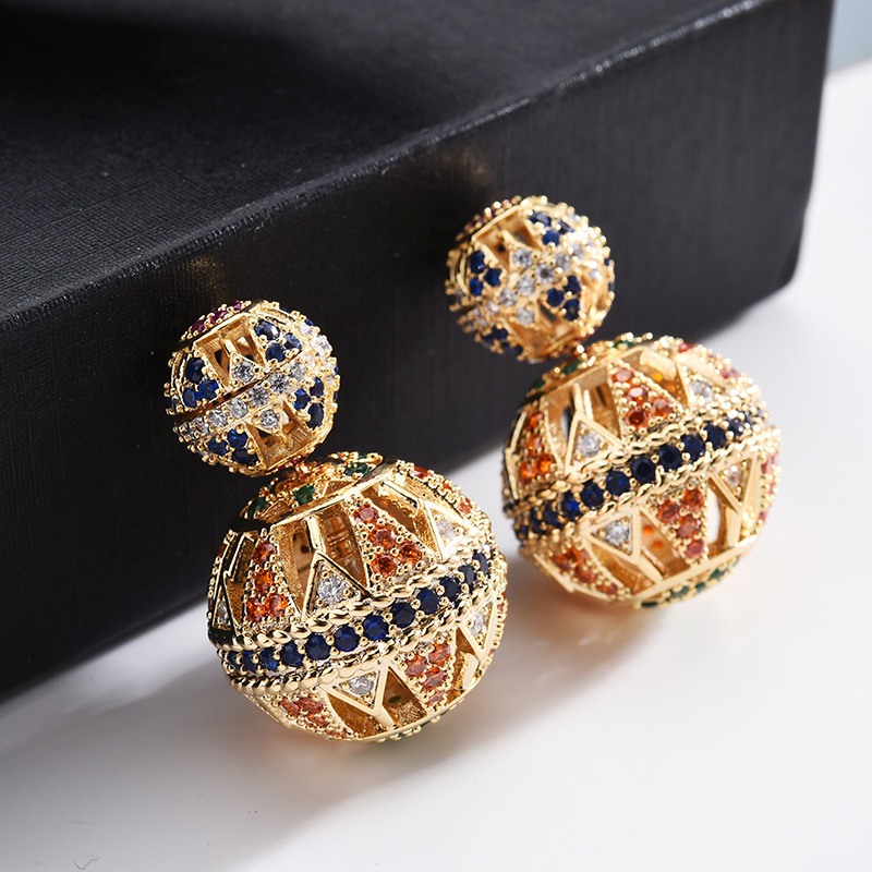 European and American Fashion Trendy Sterling Silver Needle Stud Earrings Hollow Design Color Size Ball Earrings Elegant Fashion Earrings