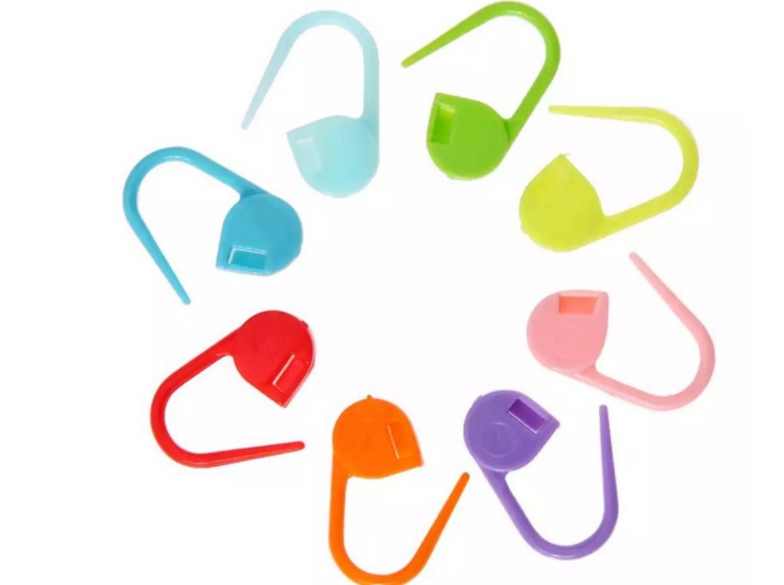 Factory Direct Sales Color Woven Wool Small Stitch Marker Colorful Safety Pin Plastic Pressing Buckle