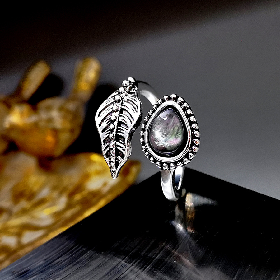 Rongyu Wish New Bohemian Shell Moonstone Ring Europe and America Creative Leaves Vintage Thai Silver Ring