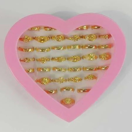 Local Tyrant Gold Ring 36 Clothes Popular Men&#039;s and Women&#039;s Small Jewelry Boutique Jewelry Hot Sale 2 Yuan Store Supply