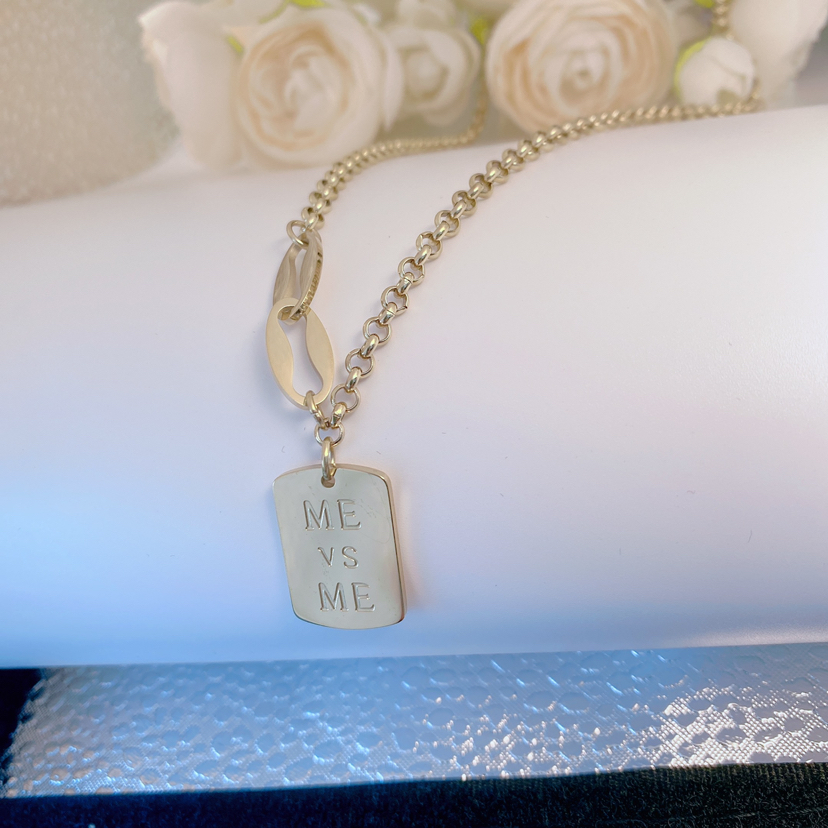 Simple and Elegant Fashion Trendy Style Titanium Steel Colorfast K Golden Clavicle Chain Square Brand Letter Wild Necklace