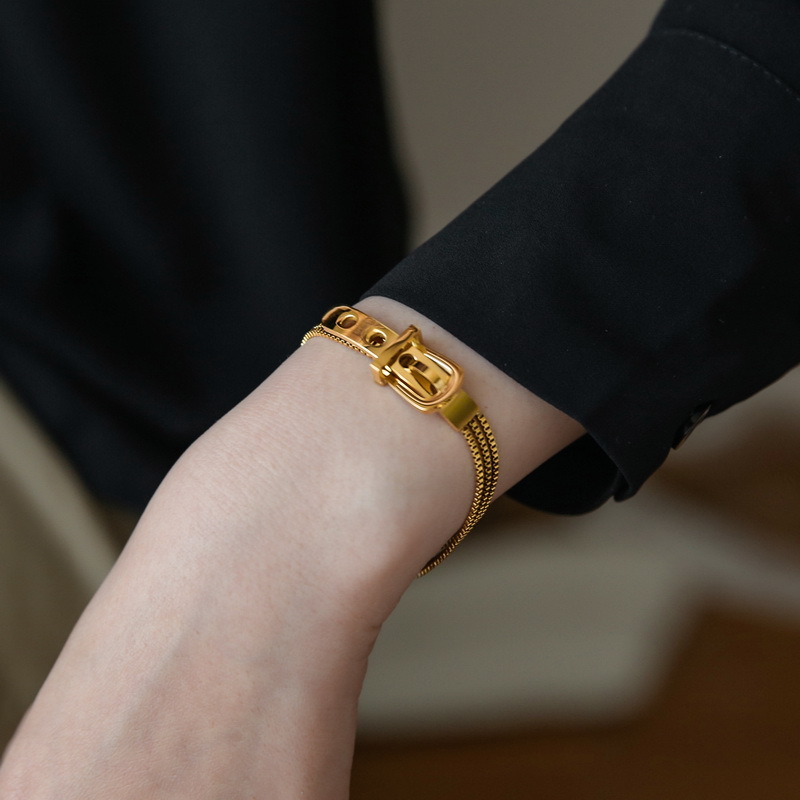 New INS Special Interest Light Luxury Design Belt Buckle Bracelet Female Summer Bracelet Internet Celebrity Does Not Fade