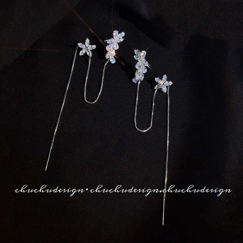 Ear Studs 2022 New Fashion Simple Cold Style Ear Bone Stud Niche Design Needle Earrings Jewelry Female