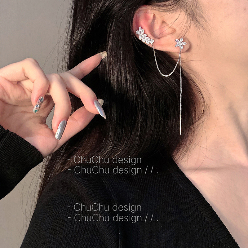 Ear Studs 2022 New Fashion Simple Cold Style Ear Bone Stud Niche Design Needle Earrings Jewelry Female