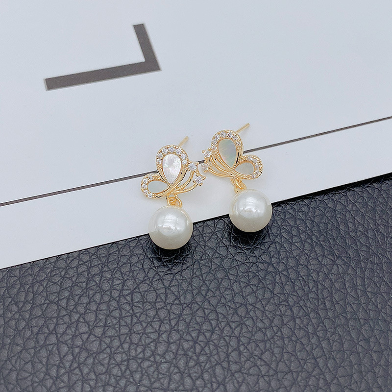 Korean Shell Pearl Butterfly Earrings Elegant Fairy Earrings 925 Silver Stud Earrings Fashion New  Ear Studs