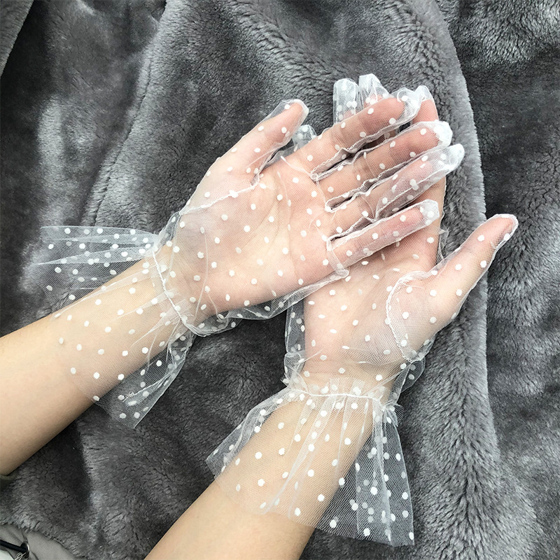 Women&#039;s Lace Sun Protection Spot Cycling Clothing Short Gauze Lace Wedding Gloves Factory Direct Supply Lace Gloves