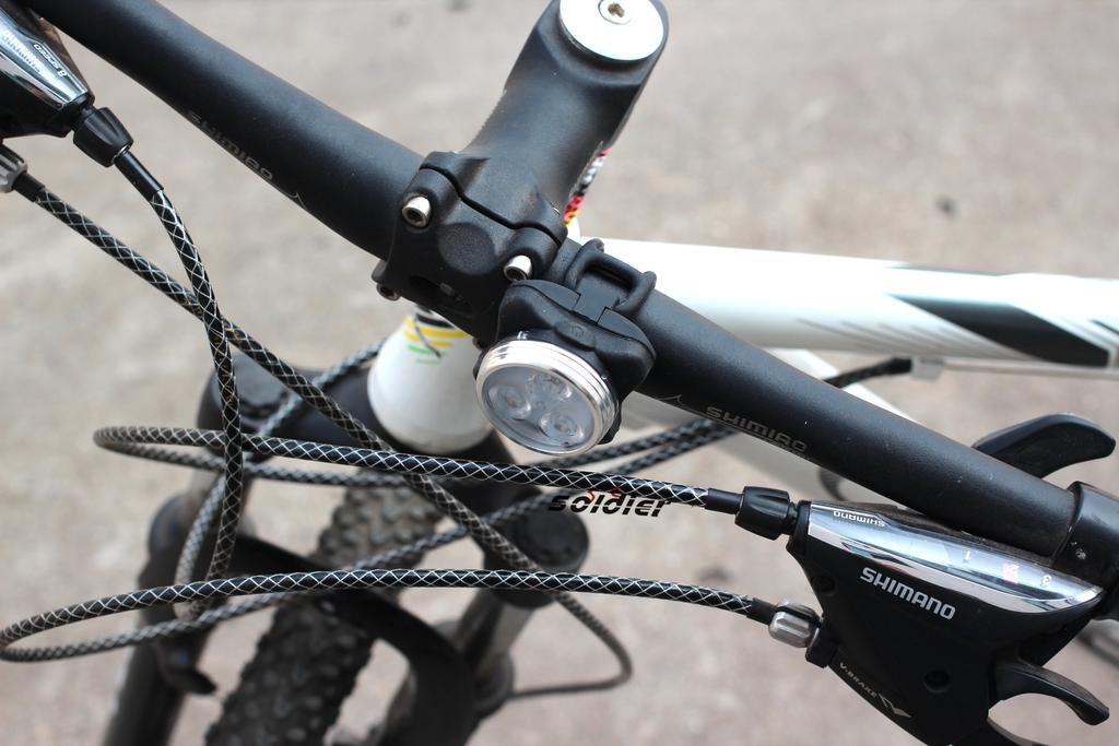 Mountain bike car charging at night USB //3LED super bright LED lamp headlights taillights