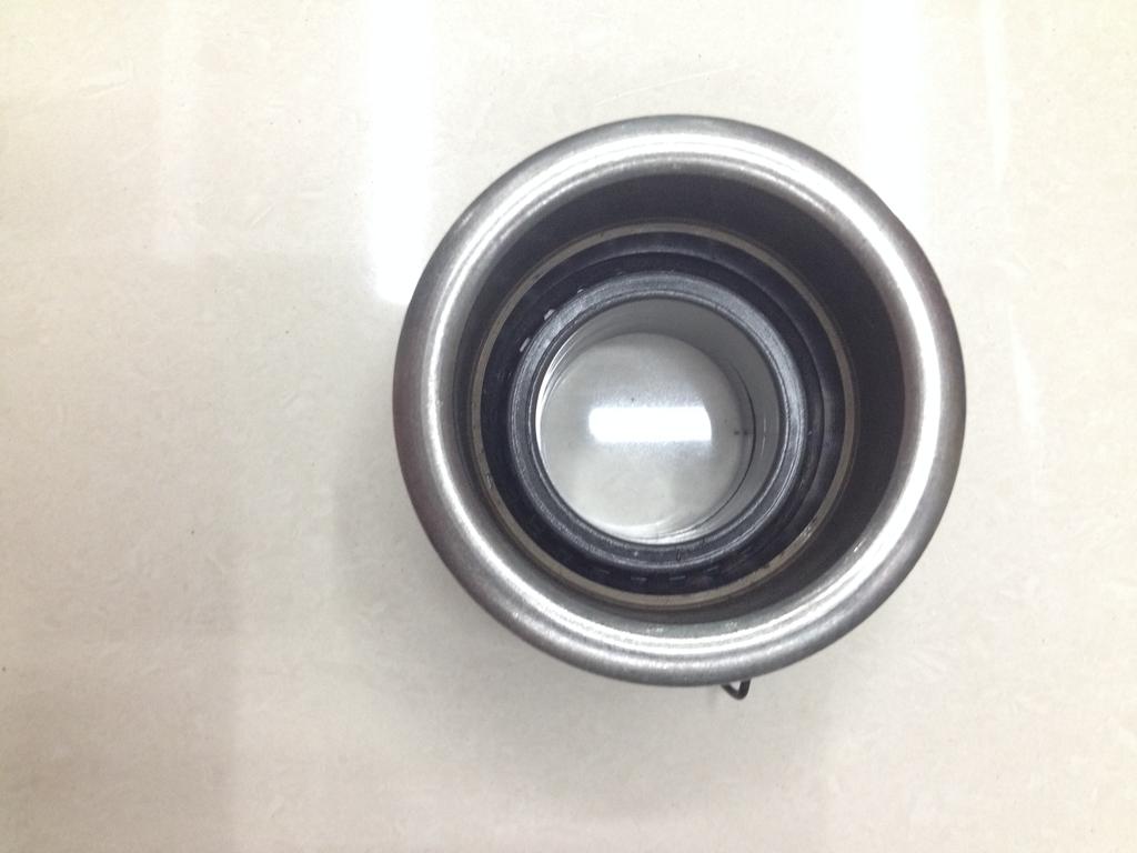 Clutch release bearing