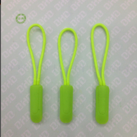 PVC Outdoor Injection Plastic Epoxy Bag Clothing Rope Pull Tab Pull Tail Zipper Head