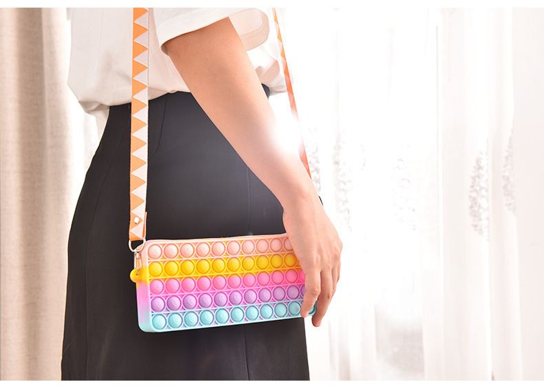 Cross-Border New Arrival Deratization Pioneer Fashion Bag Deratization Pioneer Messenger Bag Shoulder Bag Bubble Decompression Handbag Toy