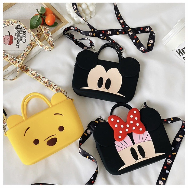 Factory Direct Sales 2021 New Crossbody Bag Dinosaur Silicone Phone Bag Waterproof Various Cartoon Cute Fashion Bag Factory Direct Sales 2021 New Crossbody Bag Dinosaur Silicone Phone Bag Waterproof Various Cartoon Cute Fashion Bag