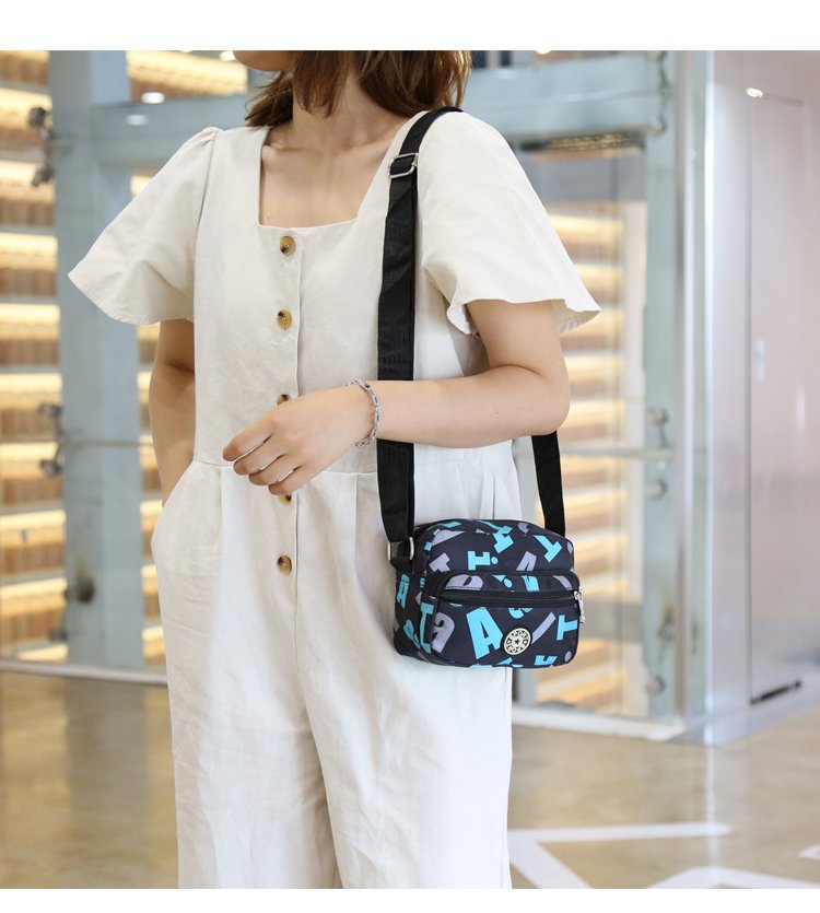 Factory Wholesale New Running Rivers and Lakes Hot Sale Stall Supply Leisure Fashion Bag Mummy One Shoulder Crossbody Bag New